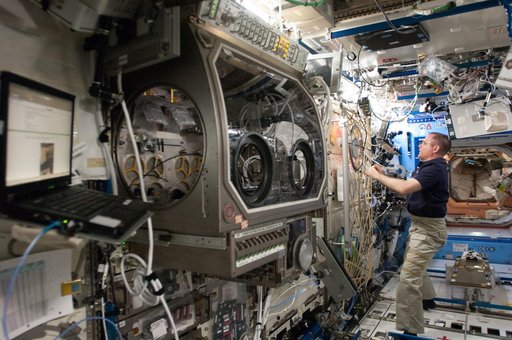 Ford prepares to conduct the CSLM ECU Test