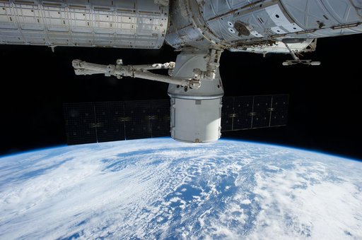 iss034e060506