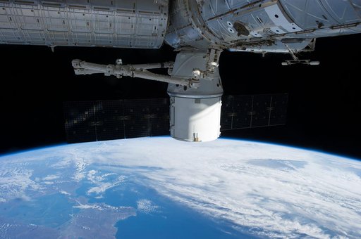 iss034e060598