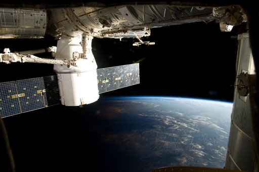 iss034e060718