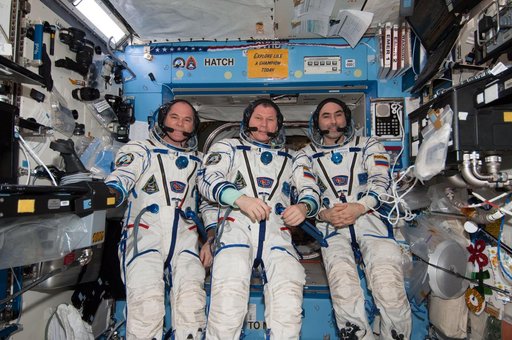 Ford,Novitskiy,and Tarelkin in the U.S. Laboratory