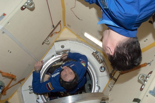 Crewmembers in MRM2 following Soyuz TMA-08M/34S Hatch Opening