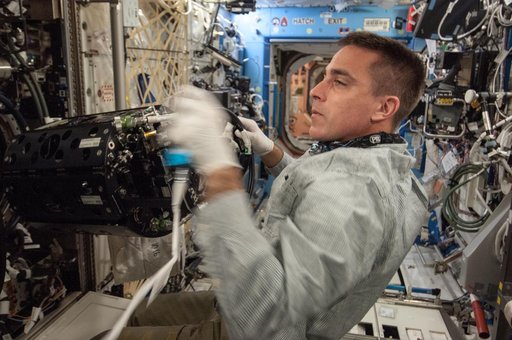 Cassidy conducts MDCA Fuel Reservoir Remove and Replace OPS