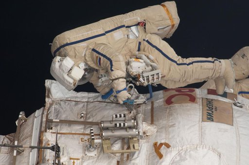 Romanenko During Russian EVA 32
