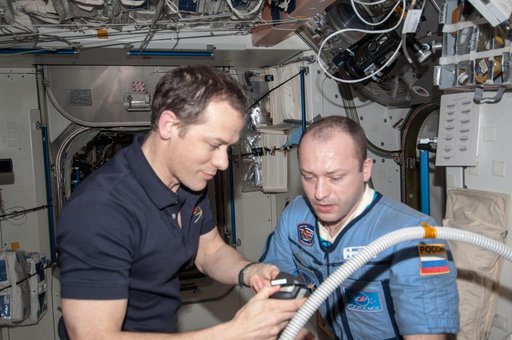 Marshburn gives Misurkin a haircut in Node 1
