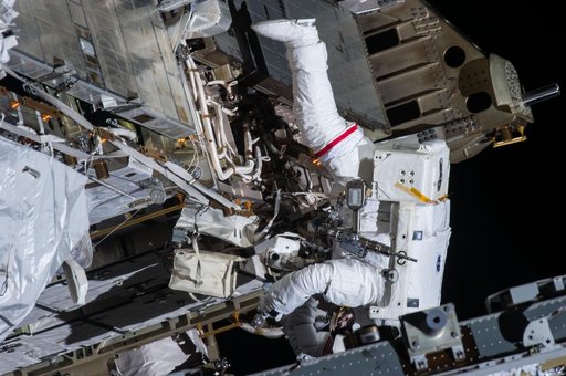 EVA 21.