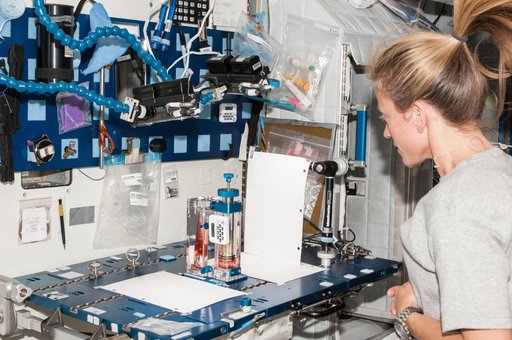 Capillary Flow Experiment in Node 2