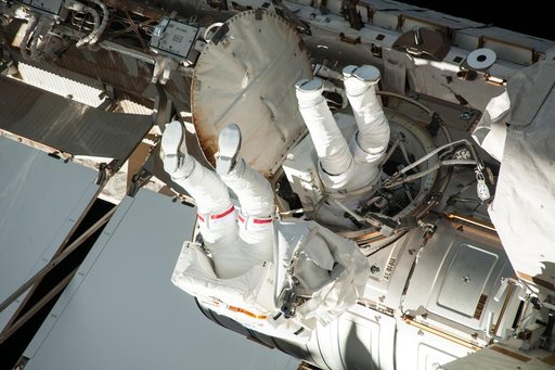 EVA 22