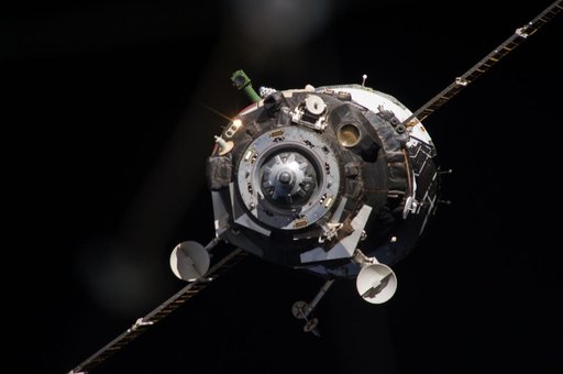 Soyuz Spacecraft TMA-09M departs the ISS