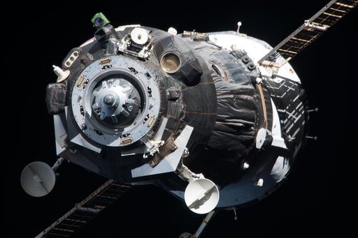 Soyuz Spacecraft TMA-09M departs the ISS