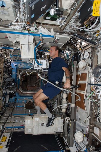 Mastracchio exercises on the CEVIS