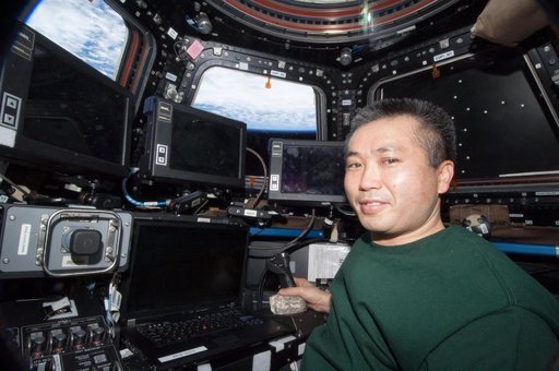 iss038e011801