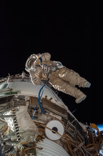 iss038e022922