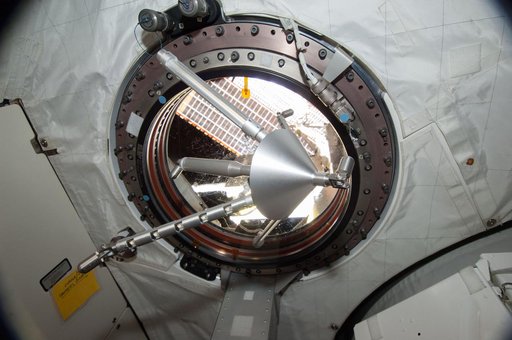 iss038e024928