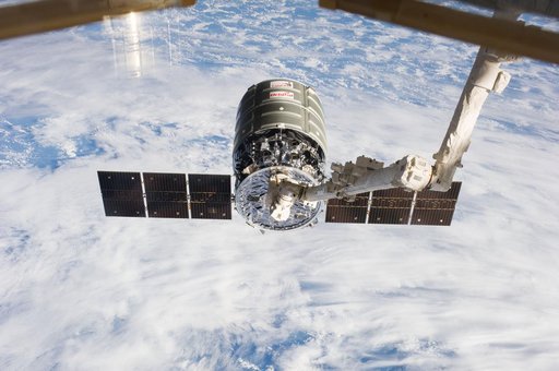 iss038e028051