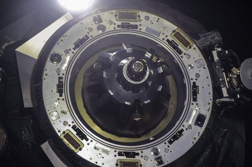 Docking Mechanism on Progress 52