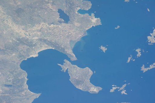 Earth Observations taken by the Expedition 39 Crew