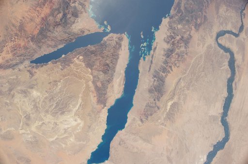 Earth Observations taken by the Expedition 39 Crew