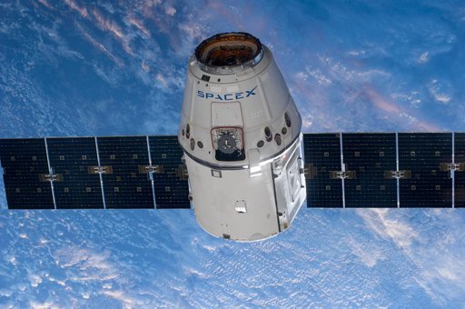 Dragon Spacecraft on Approach to ISS