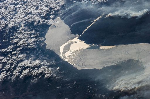 Earth Observations taken by the Expedition 39 Crew