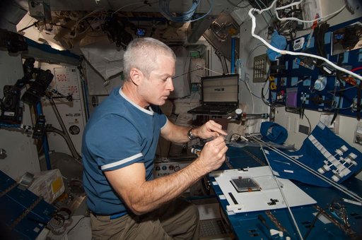 Swanson conducts CARA-Petri Plant Harvest