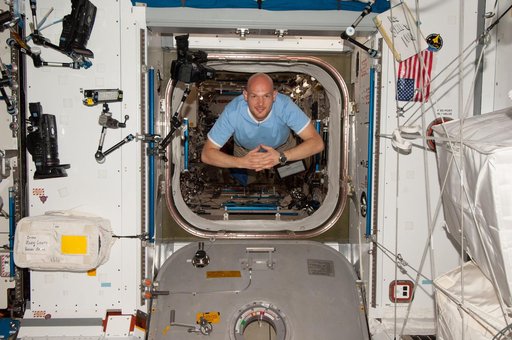 Gerst in hatch between Node 2 and JEM