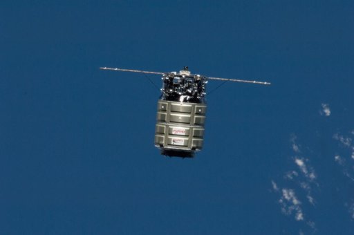 Orb-2 Cygnus approach for capture