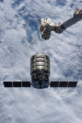 Cygnus approach and capture