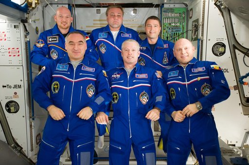 Expedition 40 crew on-orbit portrait