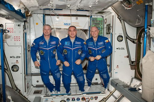 Expedition 40 on-orbit portrait