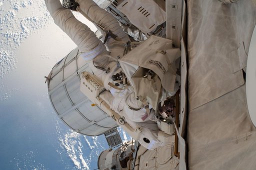 EVA 28