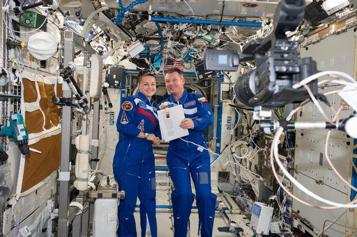 Serova and Samoukutyaev in the US Lab