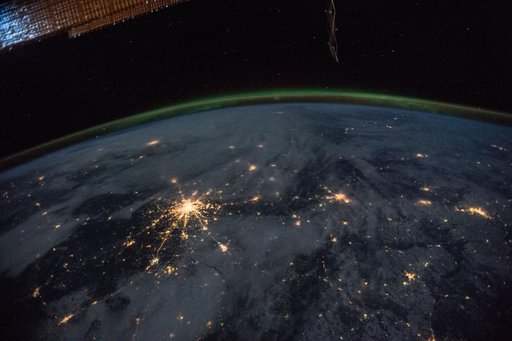 iss042e019603