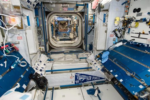 iss042e021198