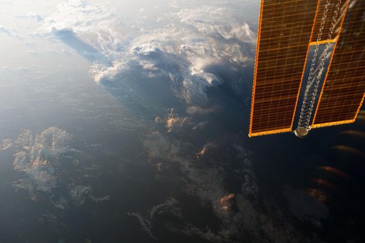 iss042e021548