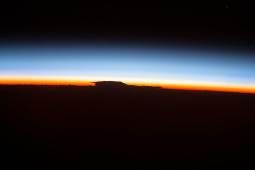 iss042e033876