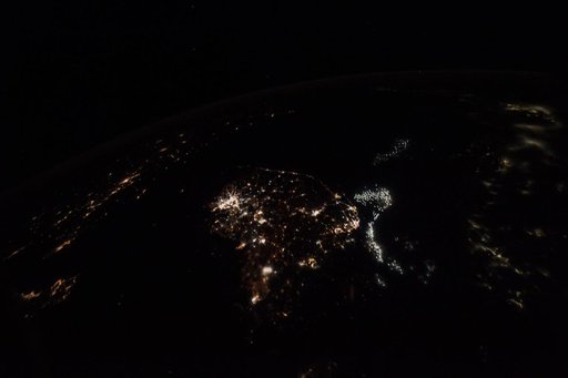 iss042e052993