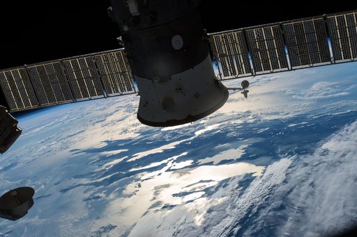 iss042e053921