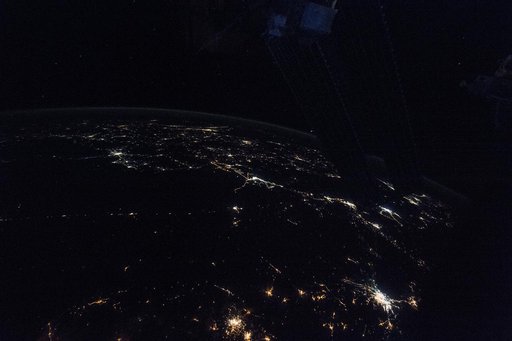 iss042e070340