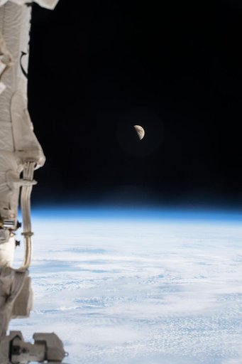 iss042e080424