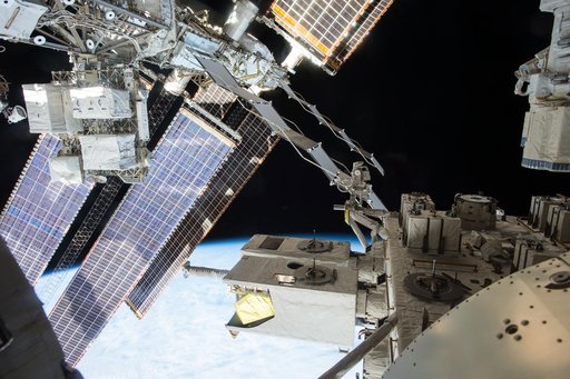 iss042e085670