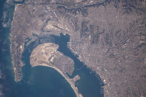 iss042e117495