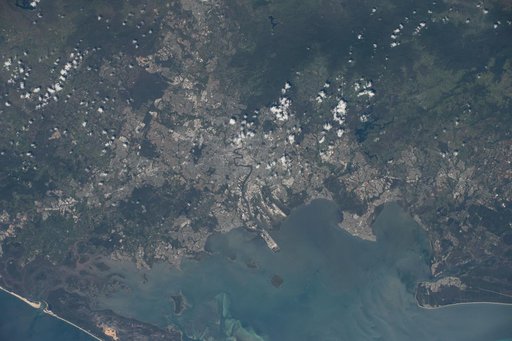 iss042e177325