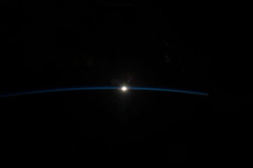 iss042e192322