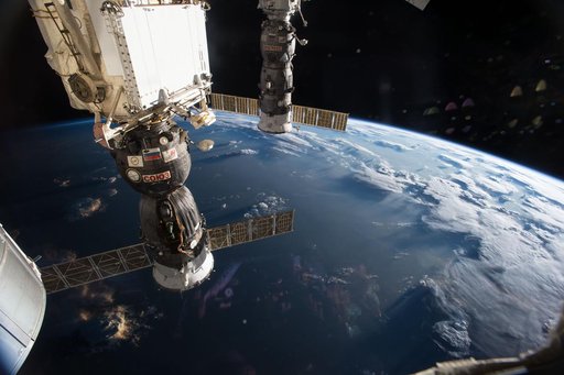 iss042e212106
