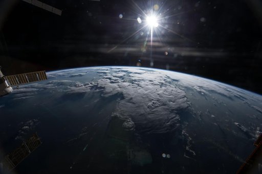 iss042e212107