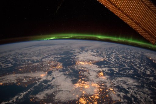 iss042e215971