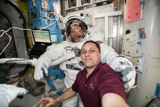 iss042e287733
