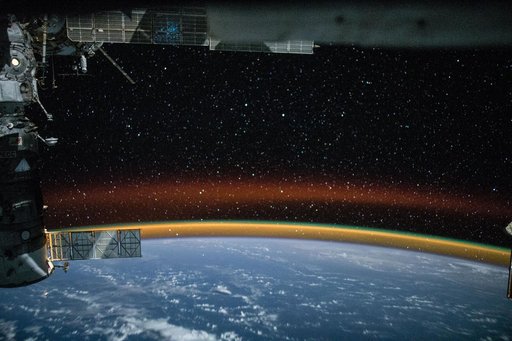 Night star rise sequence view taken by the Expedition 43 crew
