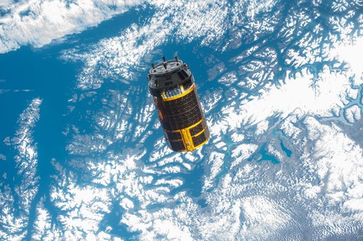 HTV-5 departs the ISS